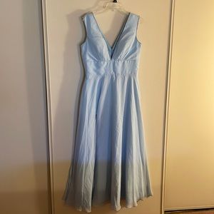 Long flowey dress with beading detail and slit💙